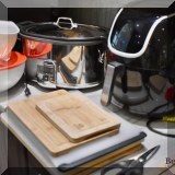 K08. Kitchen gadgets. 